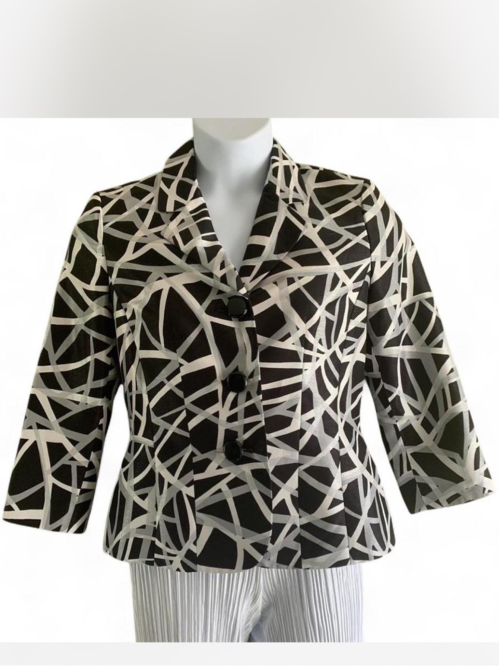 Le Suit Black and Cream Abstract-Print Blazer